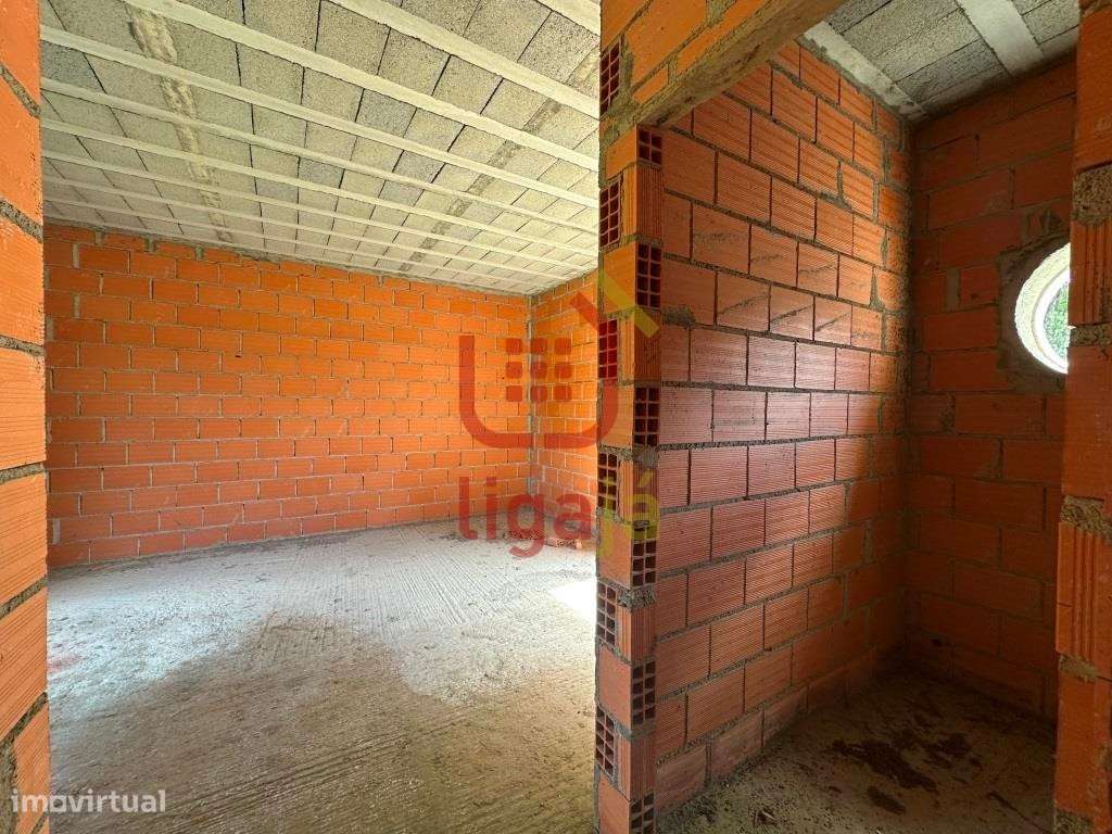 Moradia T6 em construção!-28