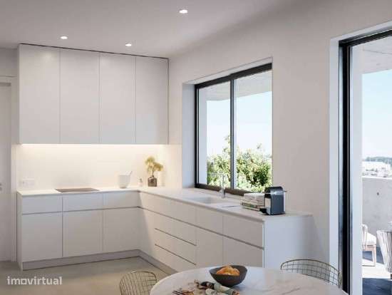 Apartamento T2 com piscina, garagem e varanda-5