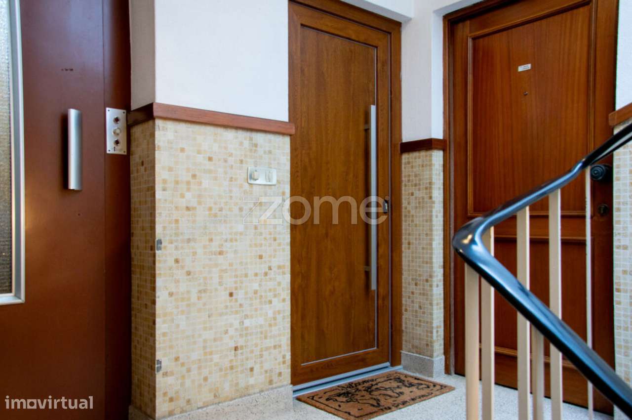 T0 Estúdio Rua Miguel Bombarda | Centro do Porto com Alto Potencial - Grande imagem: 2/18