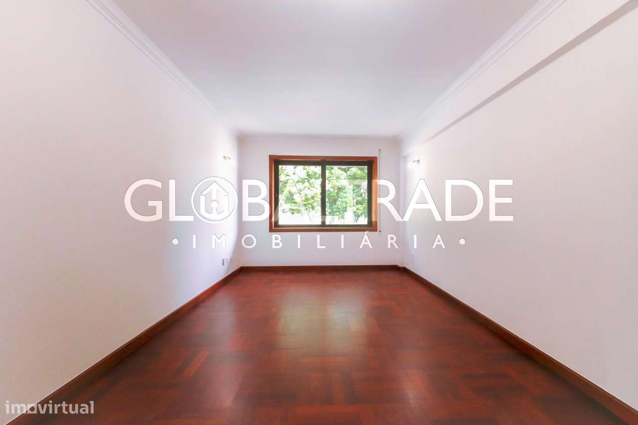Apartamento T2 Renovado & Equipado em Fânzeres-16