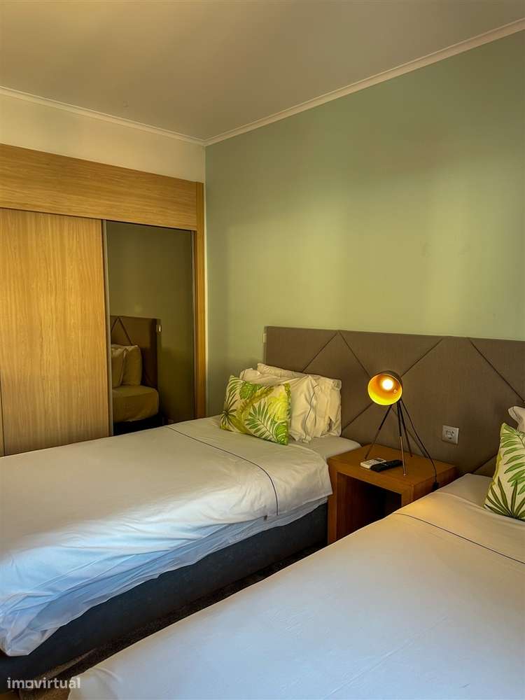 Apartamento T2 com Vista Mar e Rio na Marina da Praia da Rocha – Porti-16