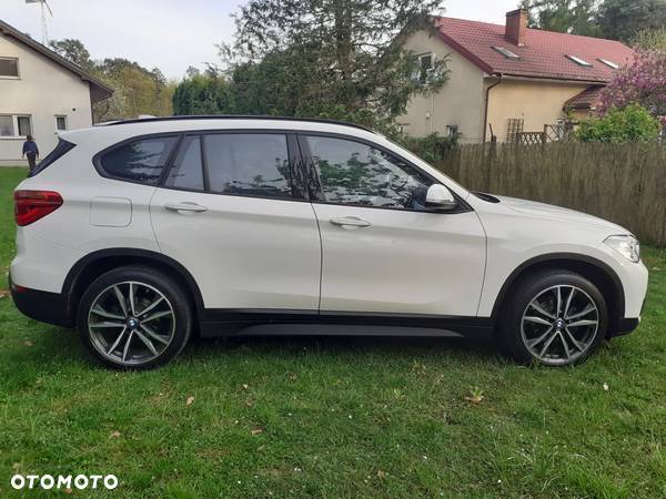 BMW X1 sDrive16d - 21