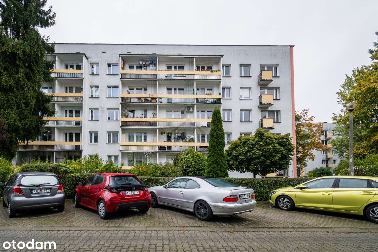 Trzypokojowe mieszkanie do własnej aranżacji - Os. Podwawelski-4