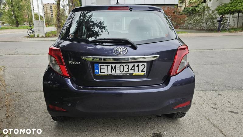 Toyota Yaris 1.33 Active - 5