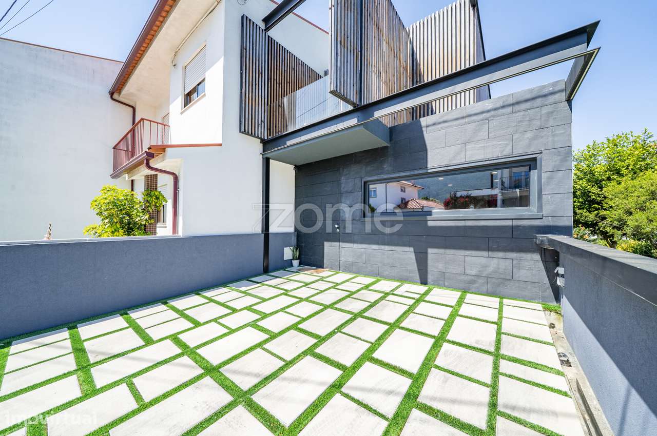 Moradia Ind. T3 Semi-Nova com Piscina em Carreço, Viana do Castelo - Grande imagem: 5/60