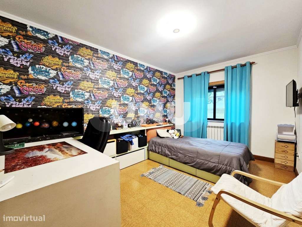 Apartamento T3 - Envolvente de Serviços-18