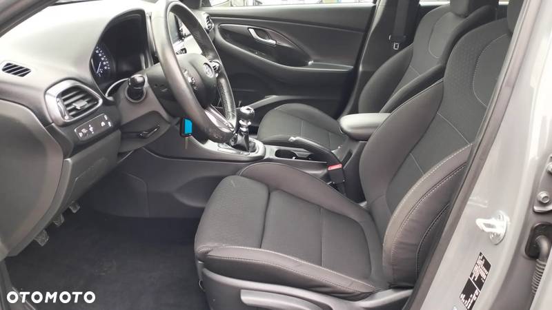 Hyundai i30 N Fastback 1.4 T-GDI Line - 7