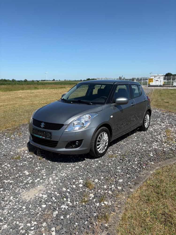 Suzuki Swift V (2010-2017) 1.2 30 Jahre 2011