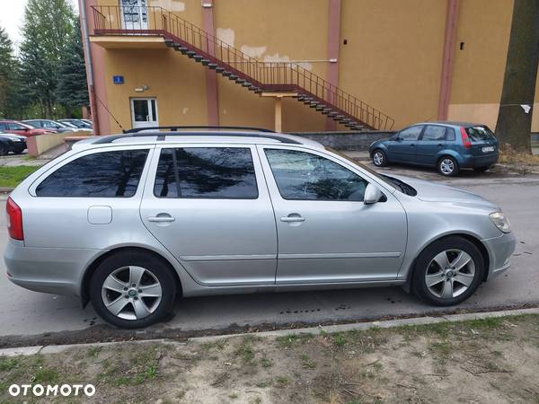 Skoda Octavia 1.9 TDI Ambiente - 10