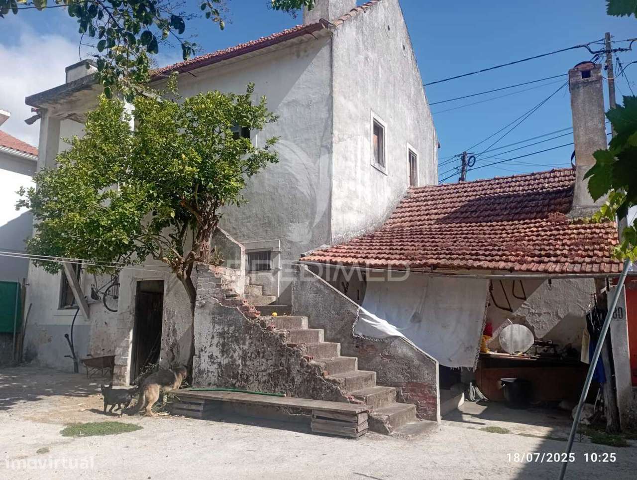 Moradia T6 para recuperação localizada a 5 minutos de Caxarias, con... - Grande imagem: 4/22