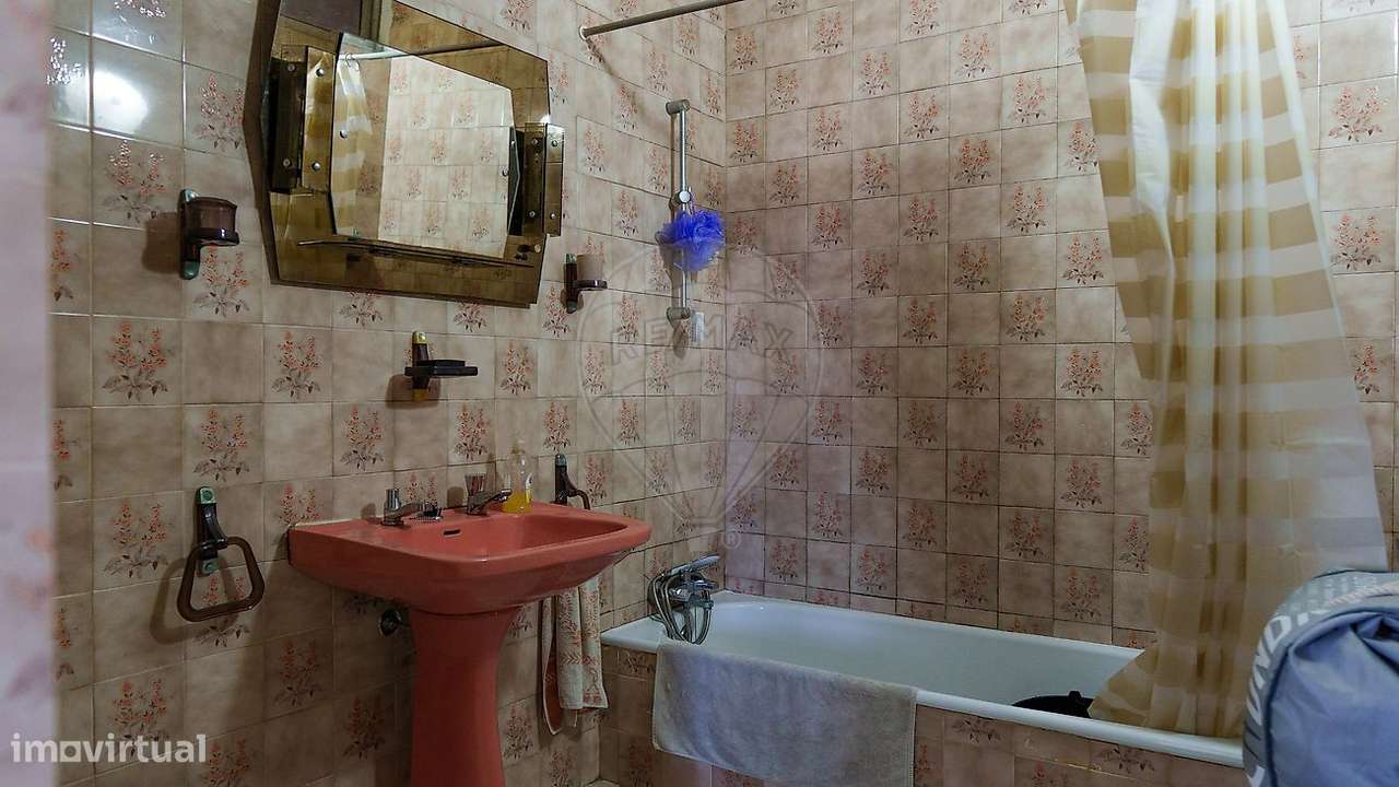 Moradia T4 para venda-25