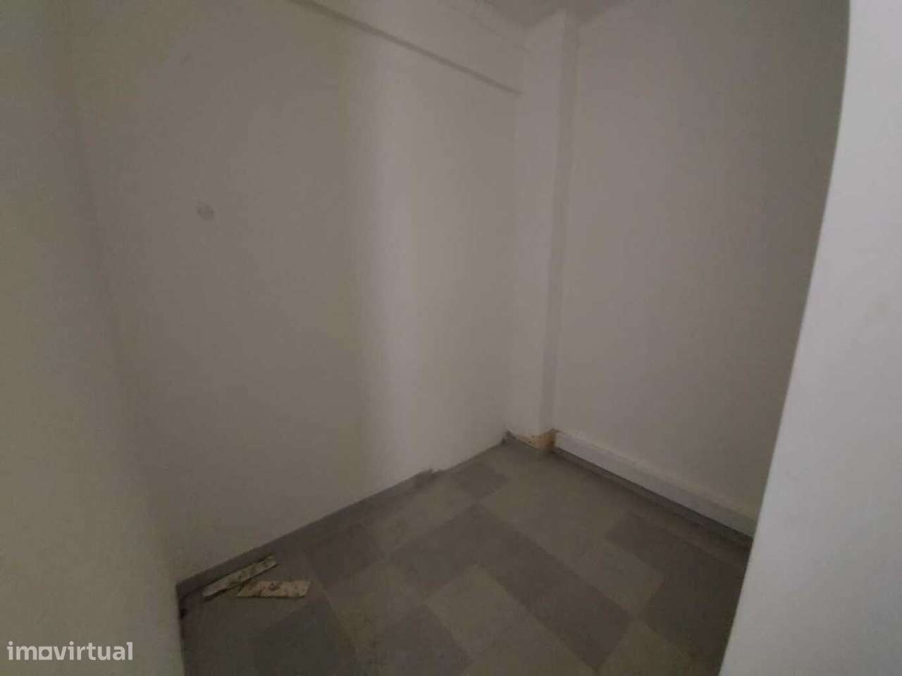 Excelente Loja Caldas da Rainha-13