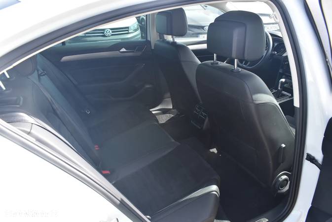 Volkswagen Passat 1.8 TSI BMT Highline DSG - 16