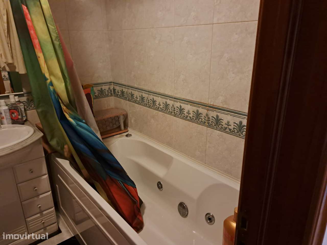 Excelente Apartamento T3 Seminovo em Vialonga-23