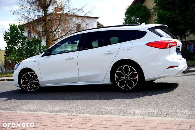 Ford Focus 2.0 TDCi ST-Line Black ASS PowerShift - 9