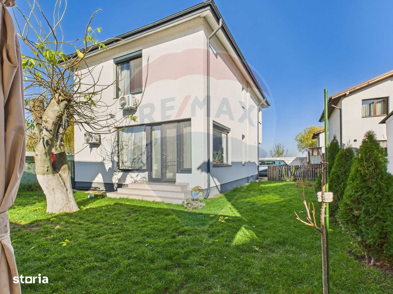 Vila superba de vanzare in apropiere de Bucuresti-0