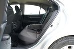 Toyota Camry 2.5 Hybrid Comfort CVT - 9