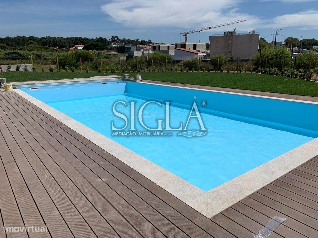 T3 Condomínio de Luxo em frente ao mar - Grande imagem: 5/29