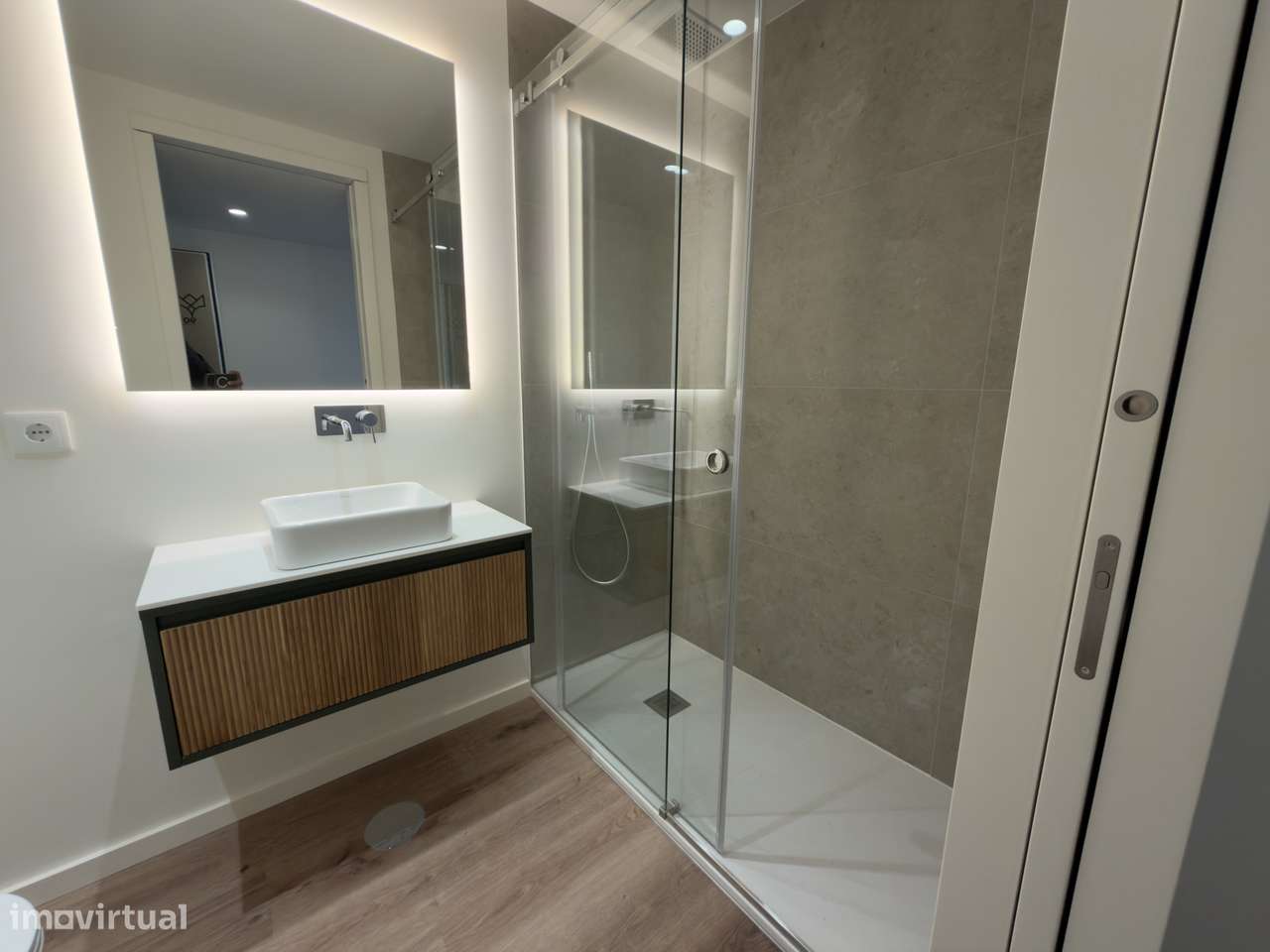 Apartamento T2 Duplex NOVO AO GAIASHOPPING-8