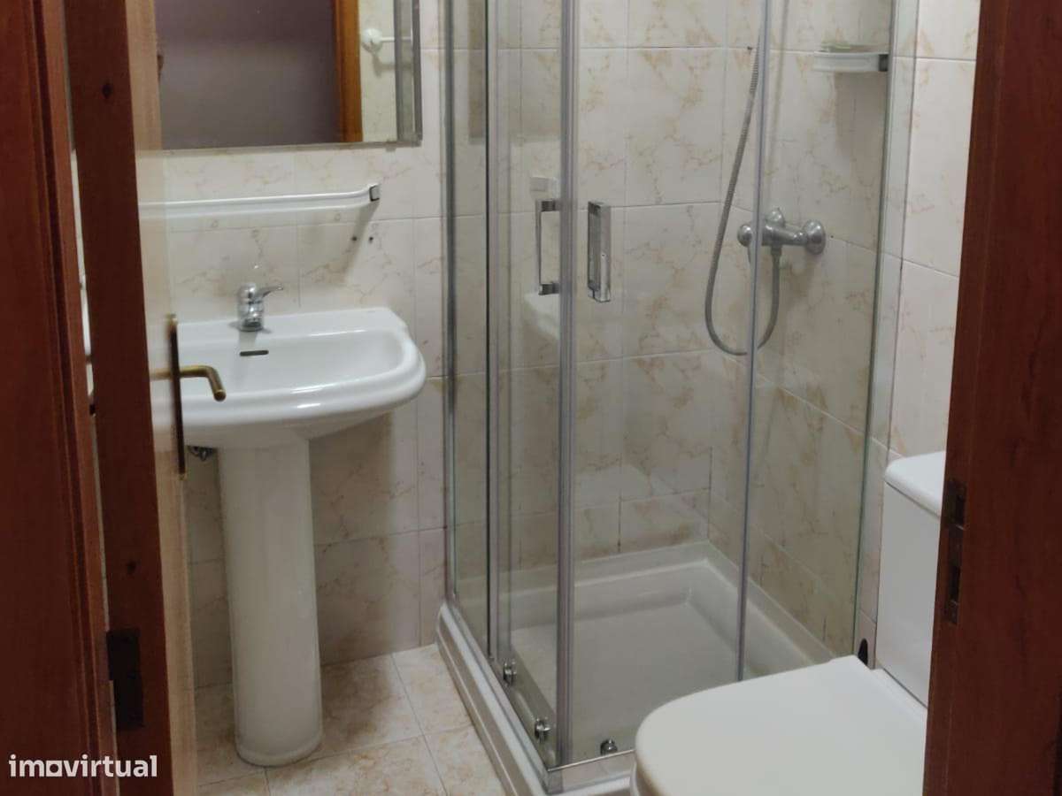 Apartamento T2 100m2 - com Piscina e Garagem Fechada - Esposende-4