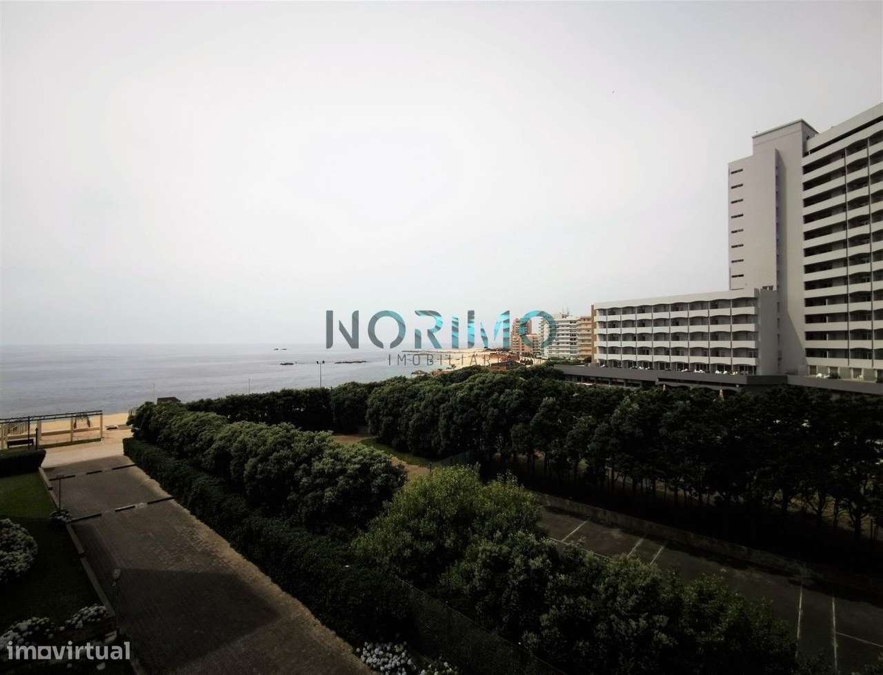 Apartamento T3 Frente Mar (Remodelado)-5