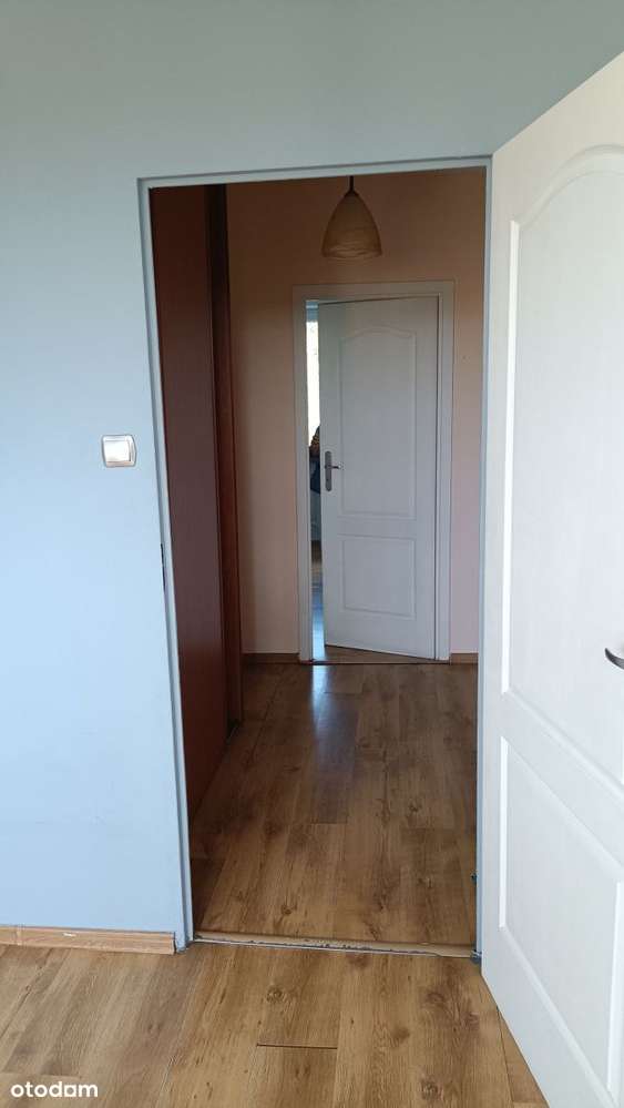 Ładne 3 pokojowe na Podolanach-6