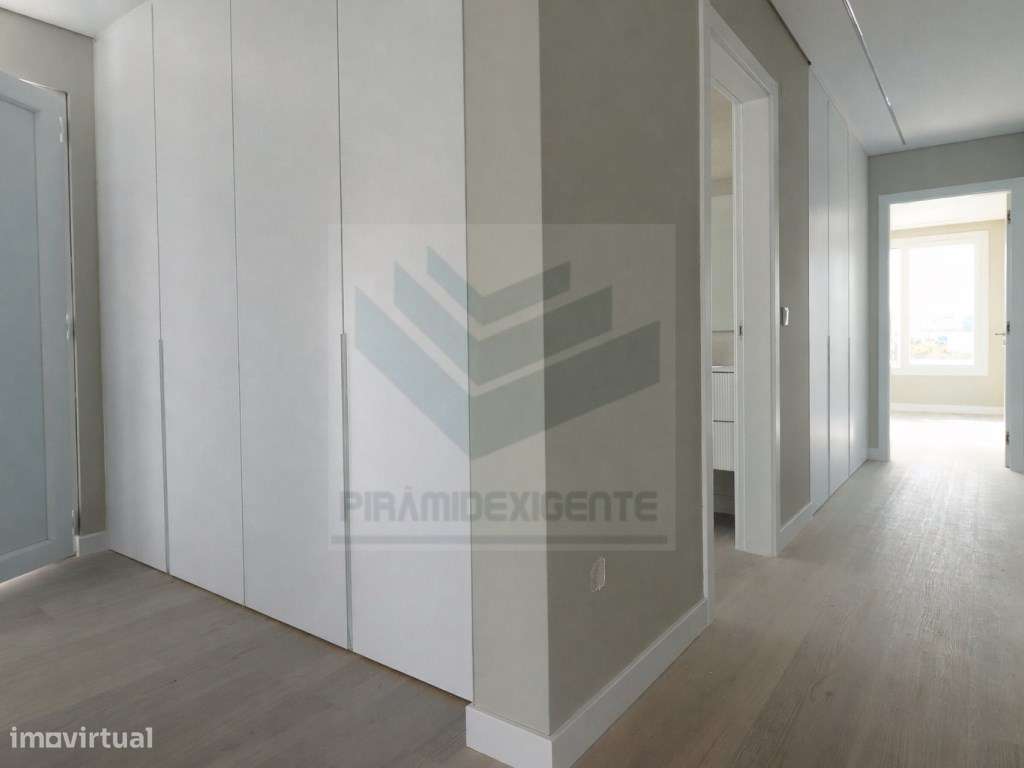 Moradia Isolada Quase Pronta! Garagem, Lavandaria, 55m2 - Grande imagem: 4/27