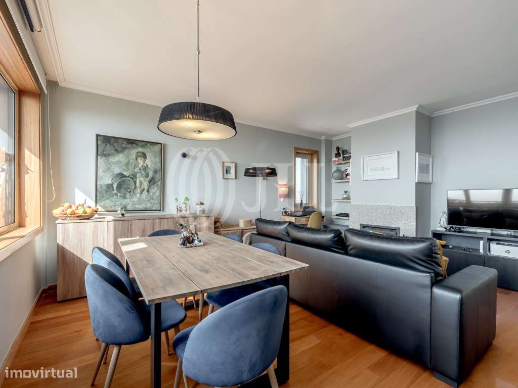 Apartamento T2 no 13º piso no condomínio Entre Quintas, Porto - Grande imagem: 4/34