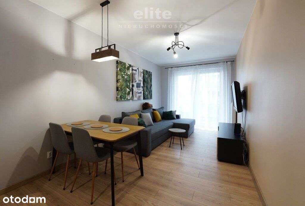 Os. Pionierów duże 2 pokoje balkon-1