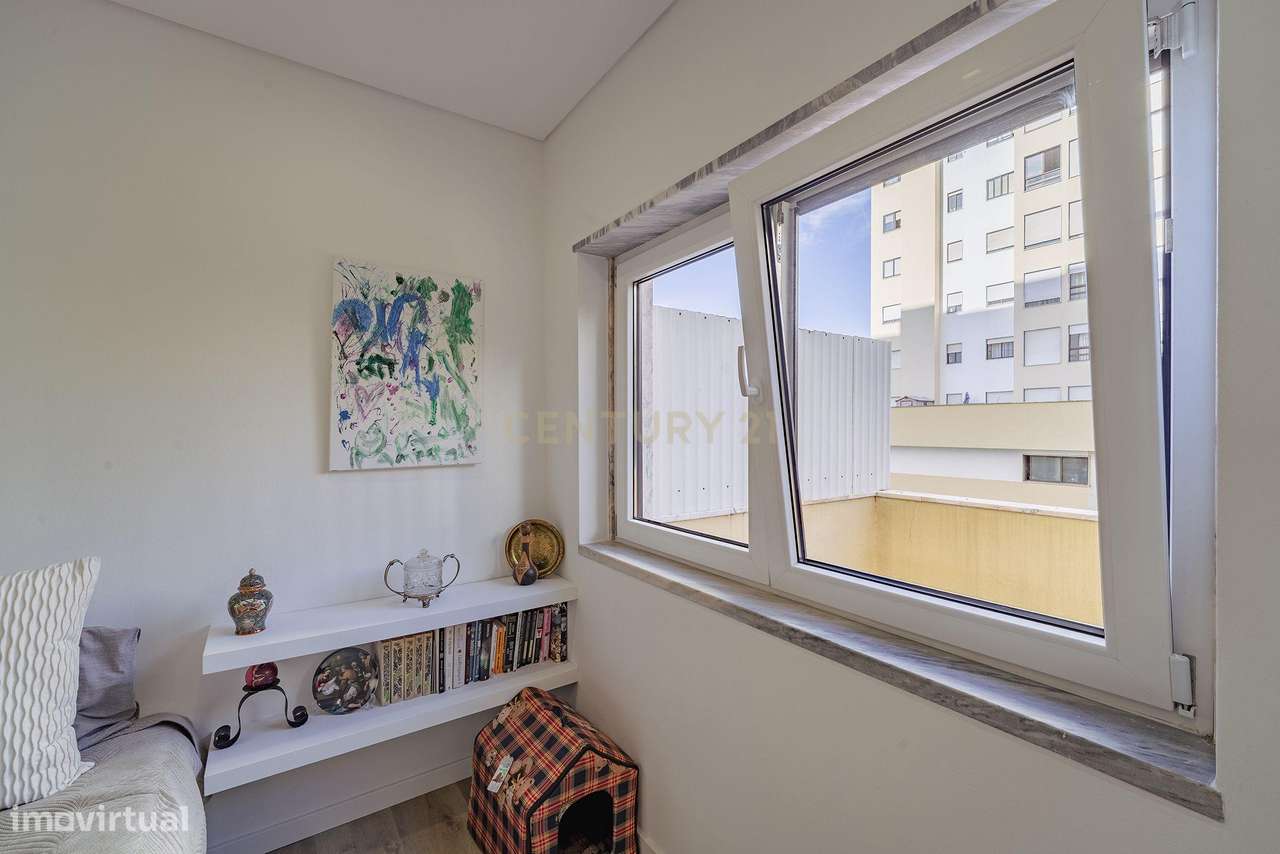 Apartamento T3 em Setúbal-17