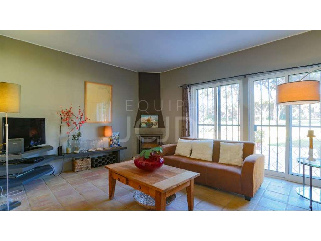 Fantástica Moradia Isolada T4 Frente ao Golfe, Totalmente Remodelad...-6