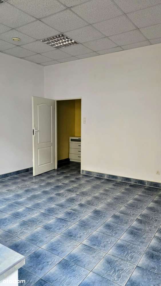 Na sprzedaż lokal usługowy – Ostrołęka, ul. Prądzyńskiego 4-6