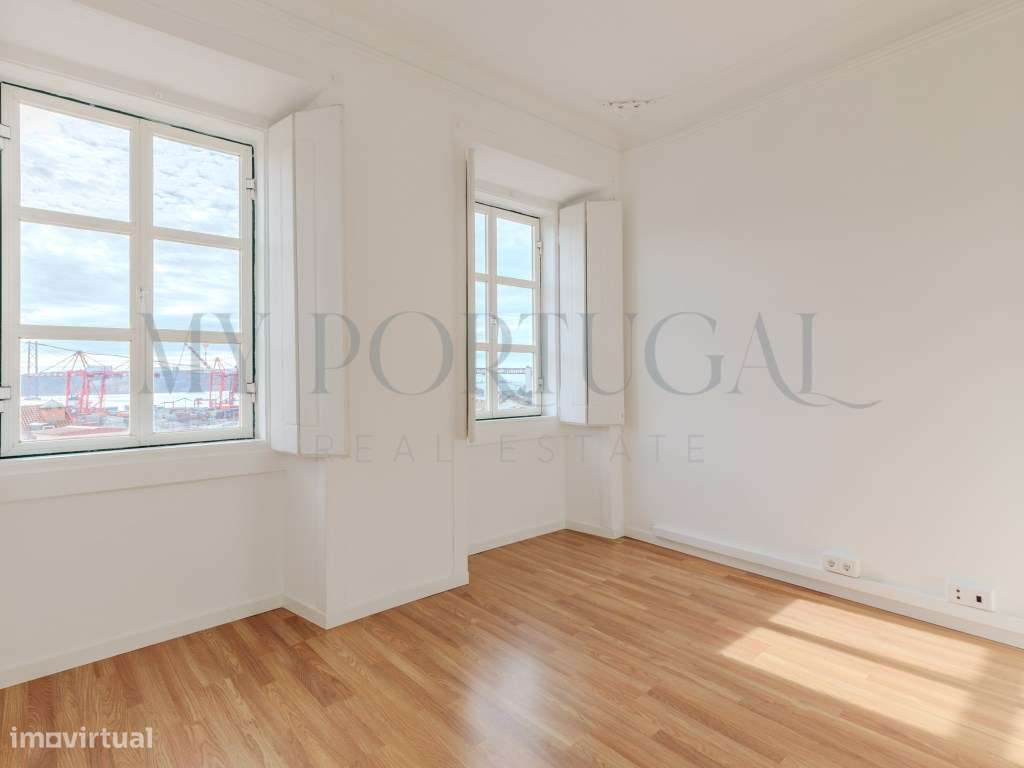 Estrela T3+1: Águas-Furtadas com Charme e Vista Rio - Grande imagem: 3/33