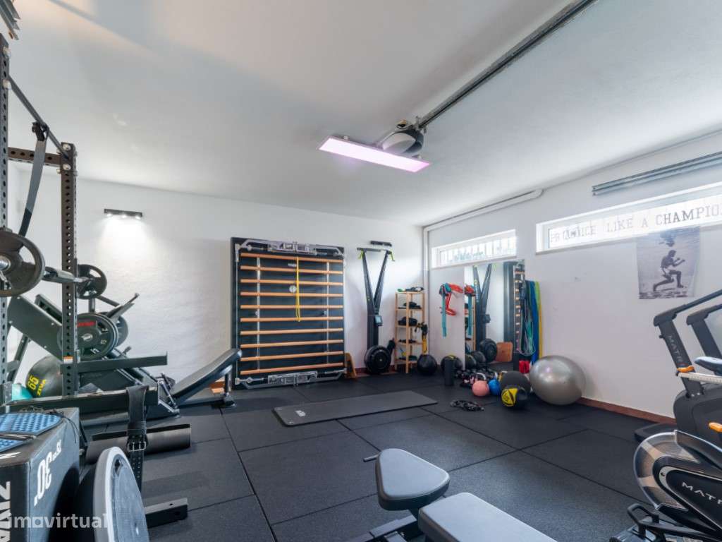 Fantástica moradia situada em Venda Nova- São Martinho do Porto-43