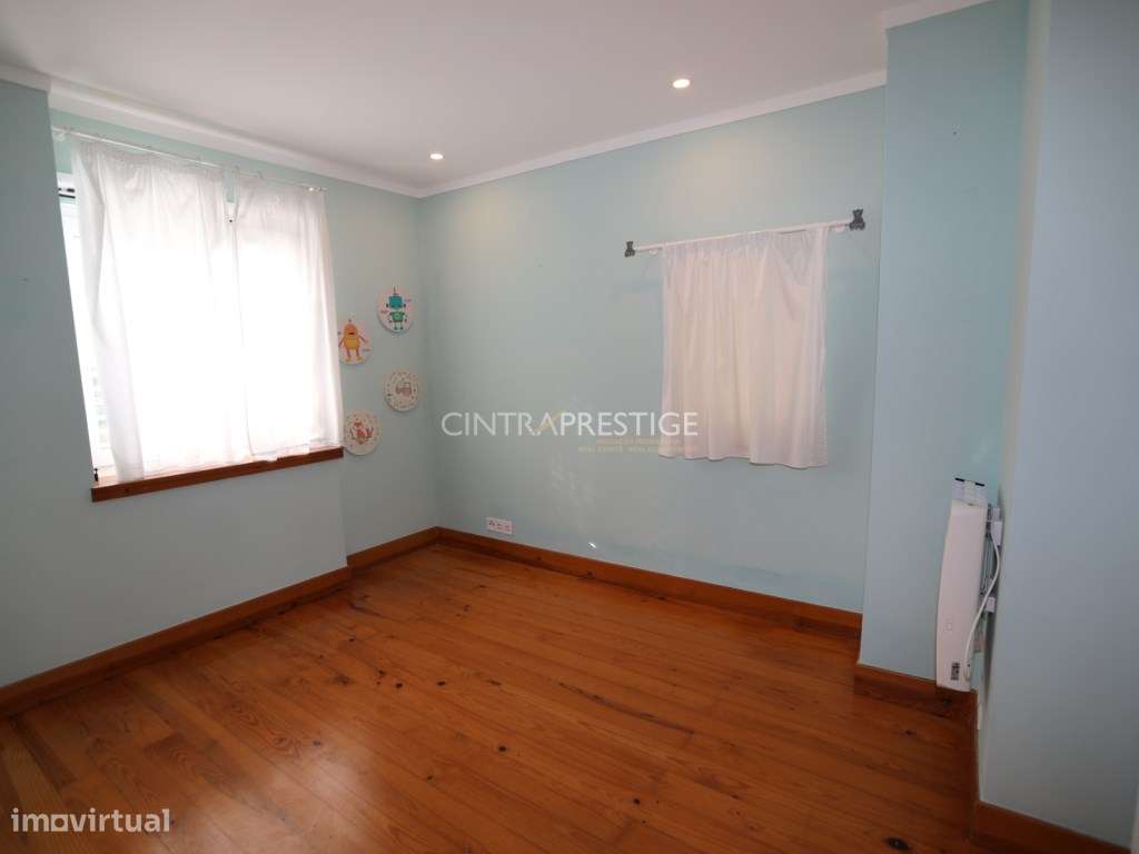 Moradia T3 com Jardim e Garagem na Quinta Verde - Nafarros, Sintra.-23