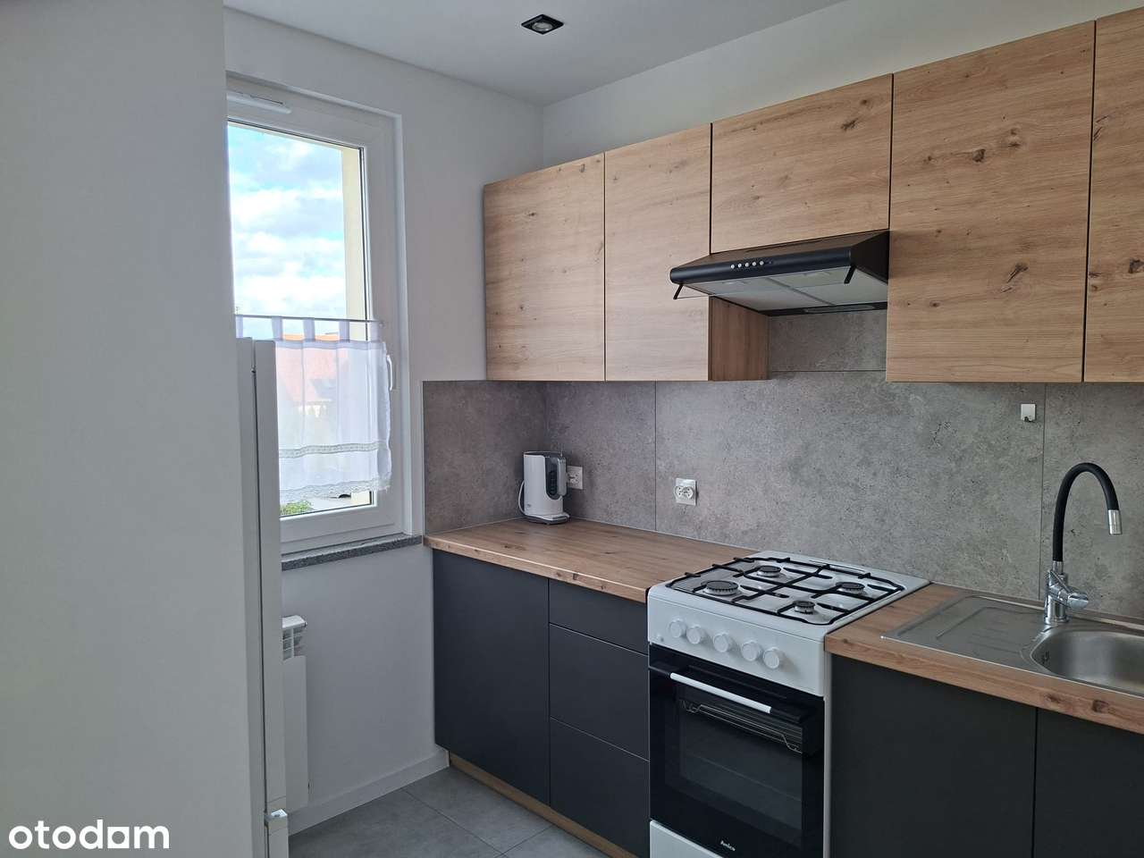 Mieszkanie 2 pokojowe z balkonem -wyremontowane w atrakcyjnej okolicy - Pełny obrazek: 4/11