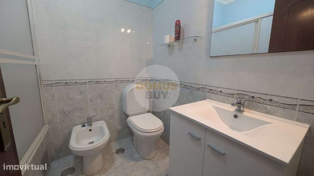 T2 DE 2004 COM TERRAÇO, ANEXO E ARRECADAÇÃO - SEIXAL-9