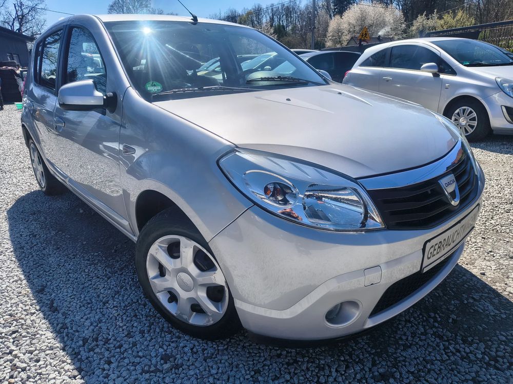 Dacia Sandero I 1.6 MPI Laureate 2009