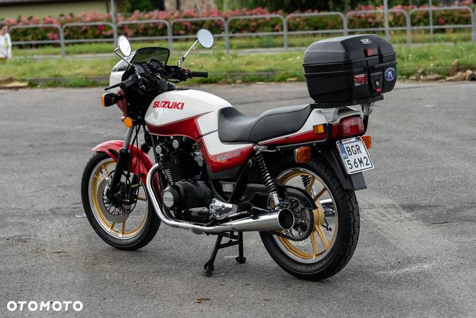 Suzuki GS - 6