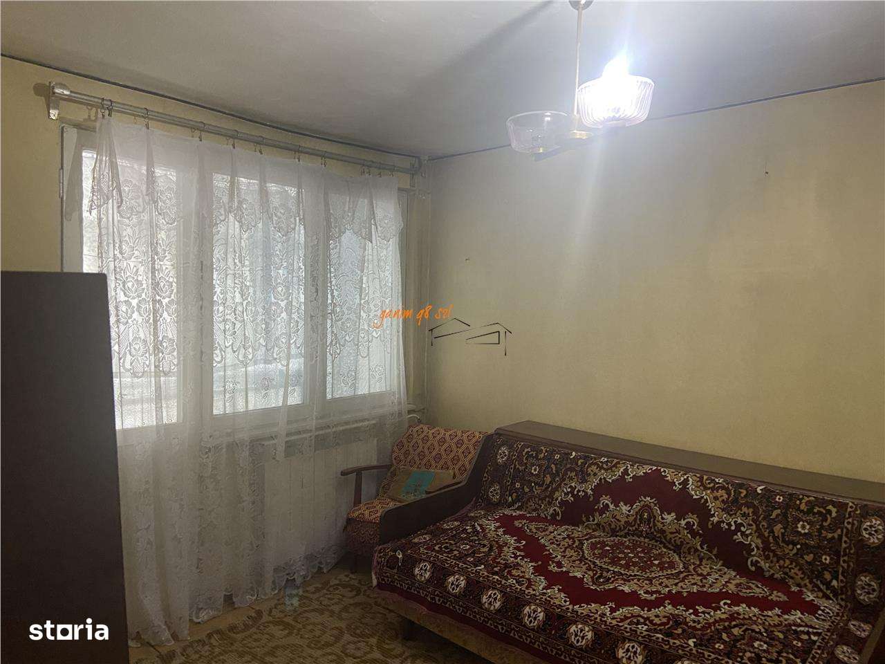 Apartament 3 camere , zona Sud , et 34 , decomandat ,52 mp-0