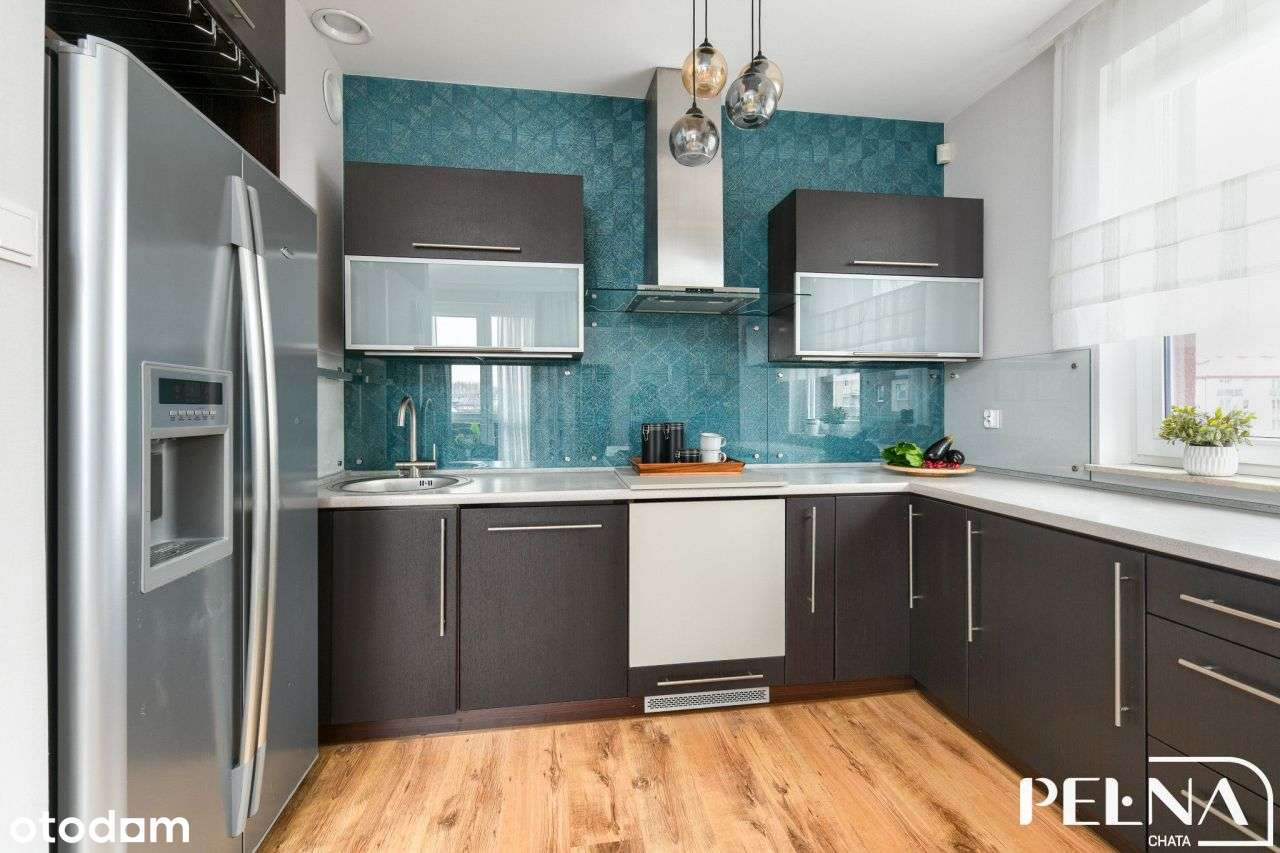 Słoneczne mieszkanie czteropokojowe w świetnej lok-7