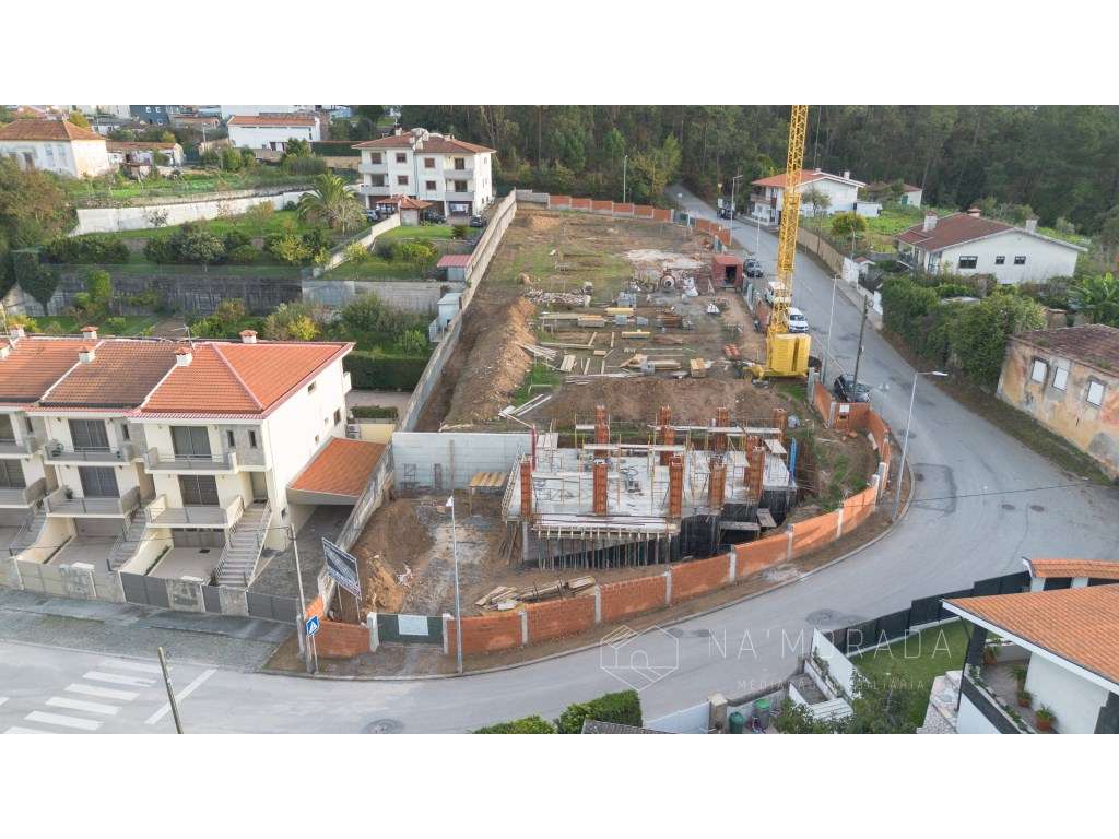 Moradia térrea de 3 quartos em Travanca, em construção, 2 min centr...-16