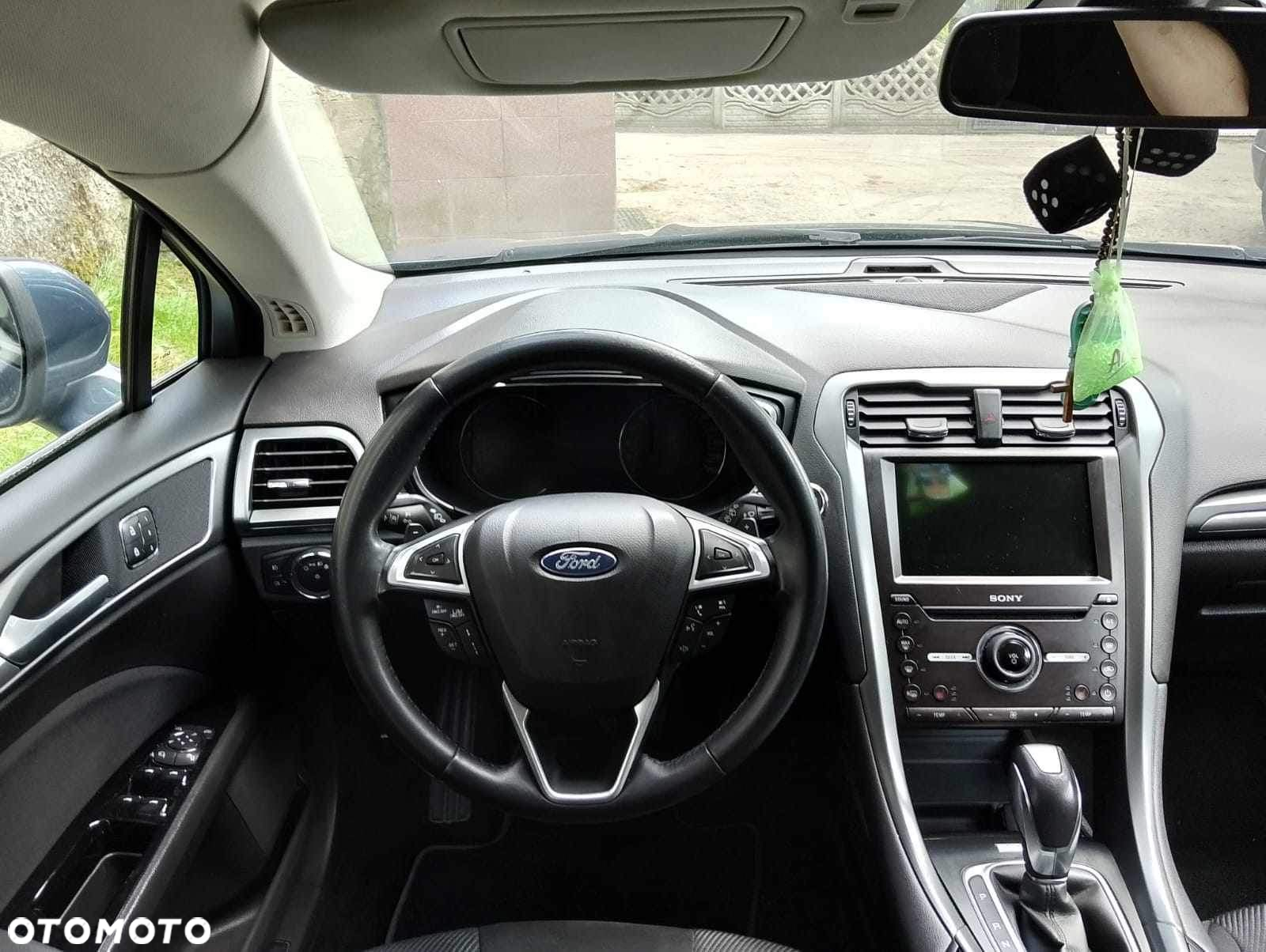 Ford Mondeo 2.0 TDCi Titanium PowerShift - 10