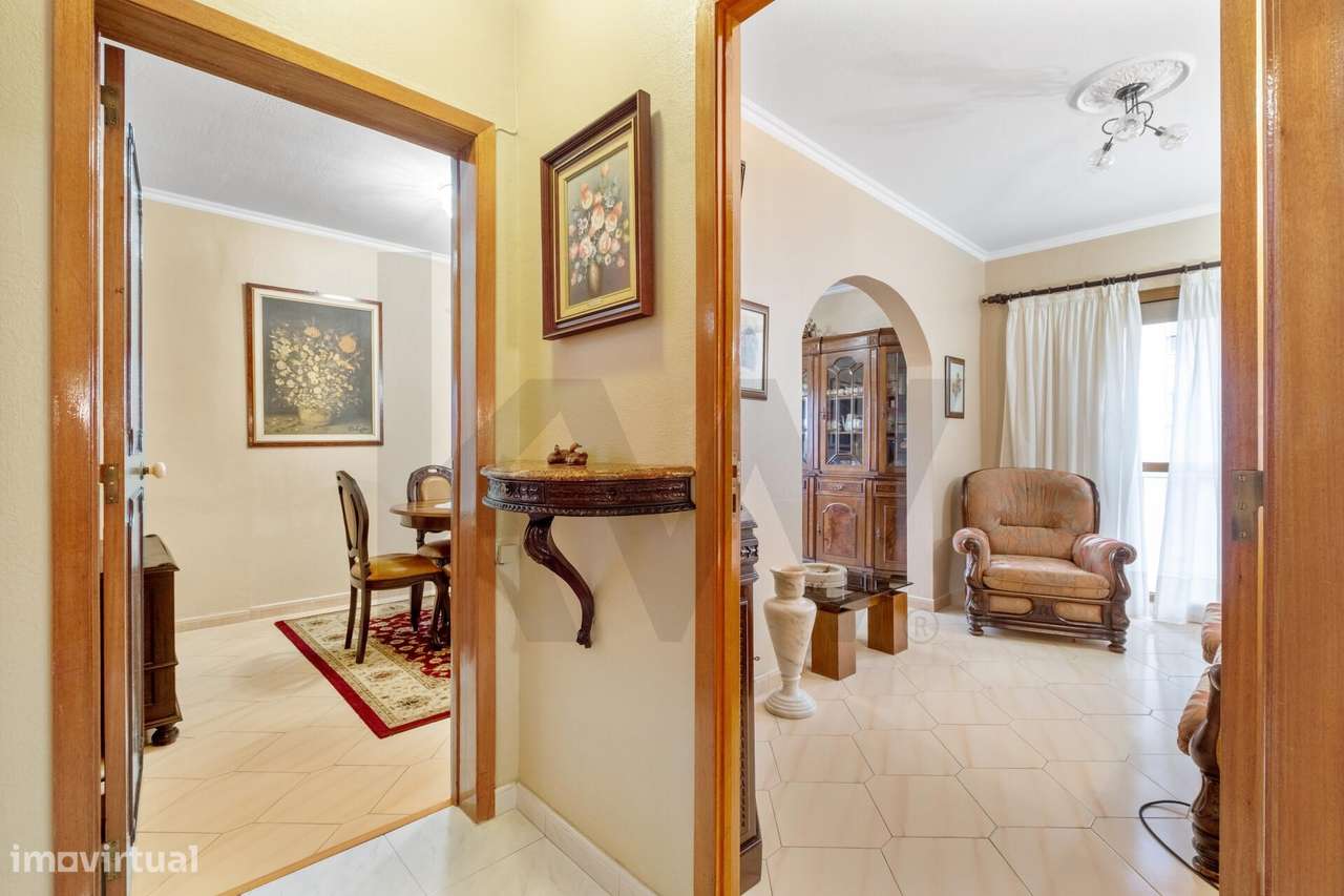 Apartamento T3 nos Olivais Norte – Localização TOP!-11