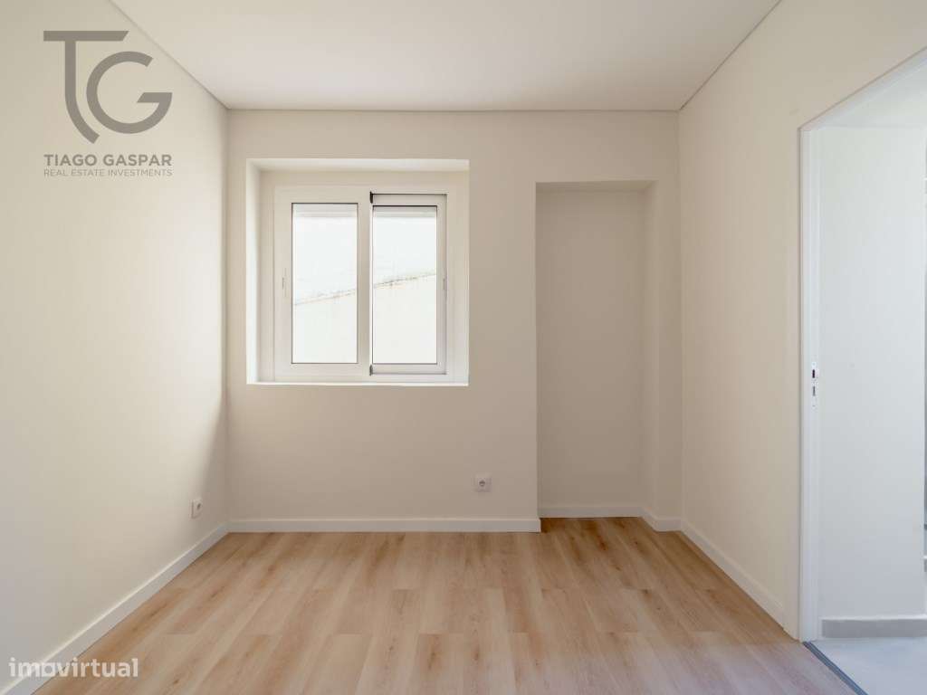 T3 Totalmente Renovado a 5 min a pé da CP Queluz-11