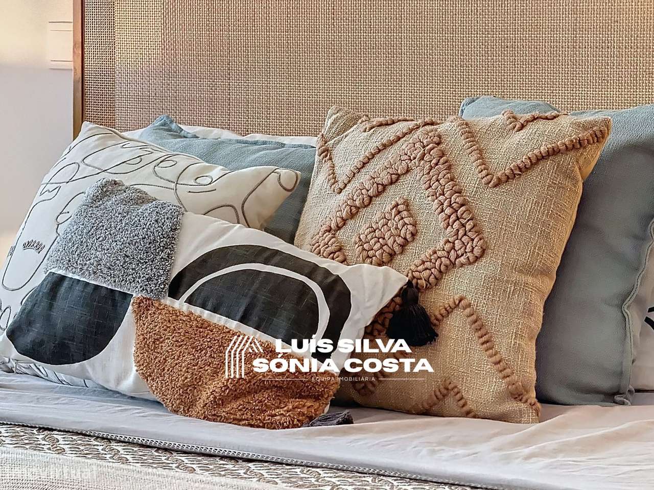 Apartamento T3 de Luxo com Terraço Panorâmico e Vista Rio Douro...-24