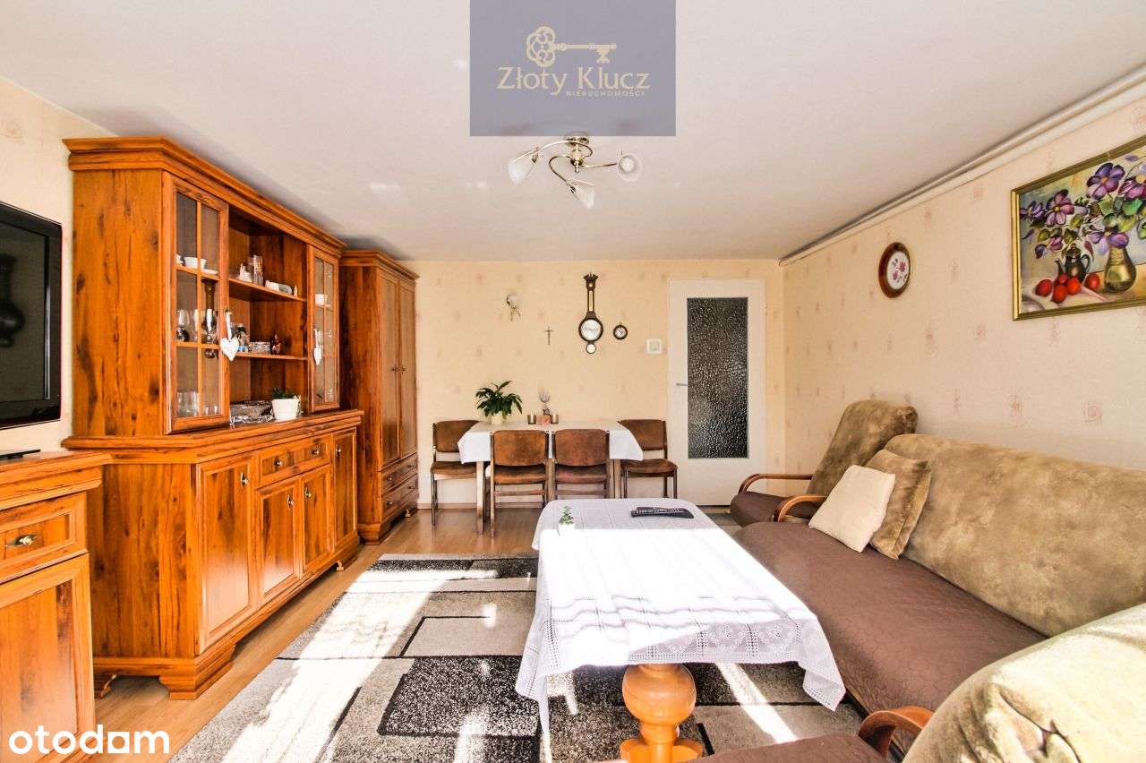 Dom z tarasem-5 pokoi-ogród-dwa garaże murowane-5