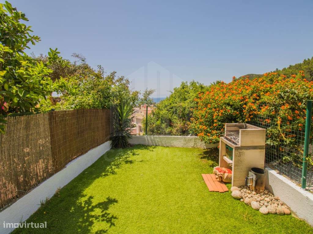 Apartamento T2 Duplex em Sesimbra com Piscina e vista Mar-10