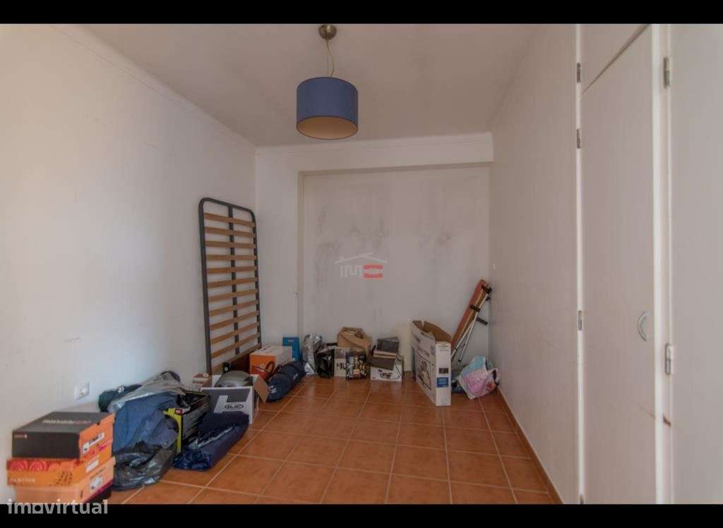 Moradia c/projeto aprovado para lar - Grande imagem: 4/21