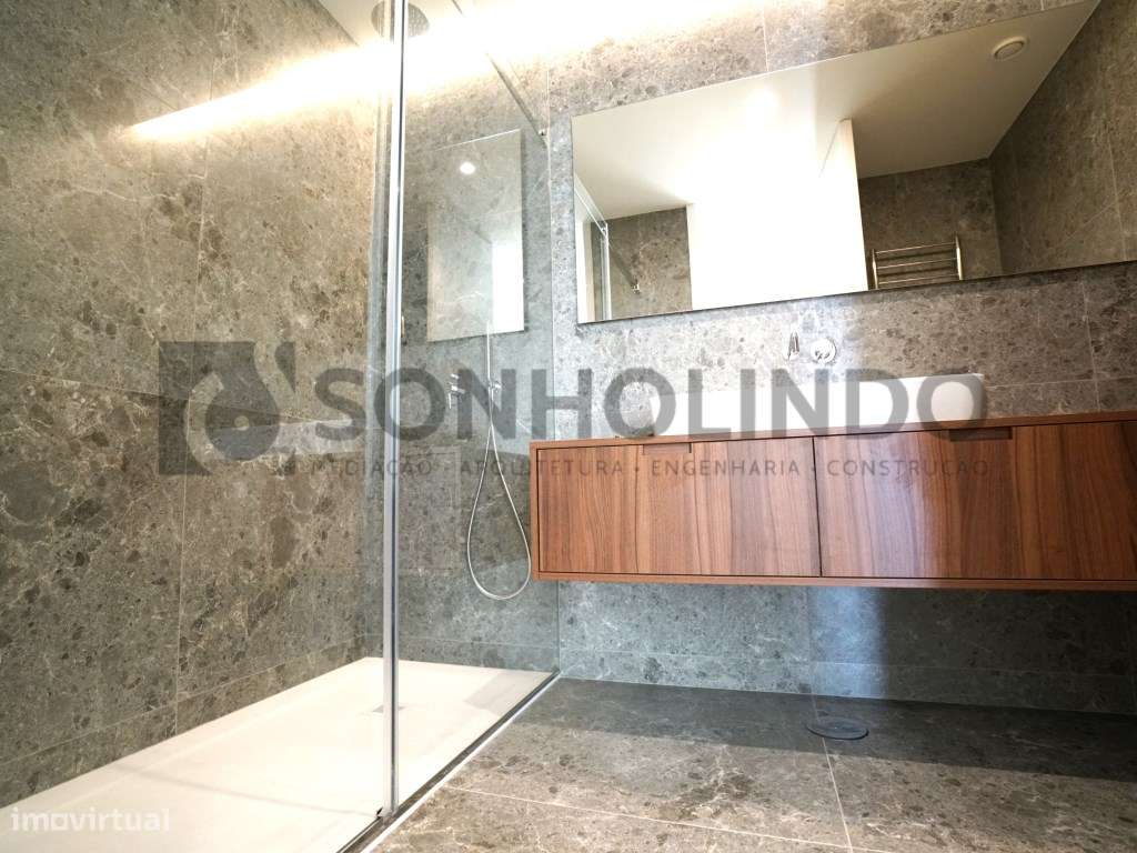 Apartamento T2 novo com varanda, exposição solar a nascente garagem...-13